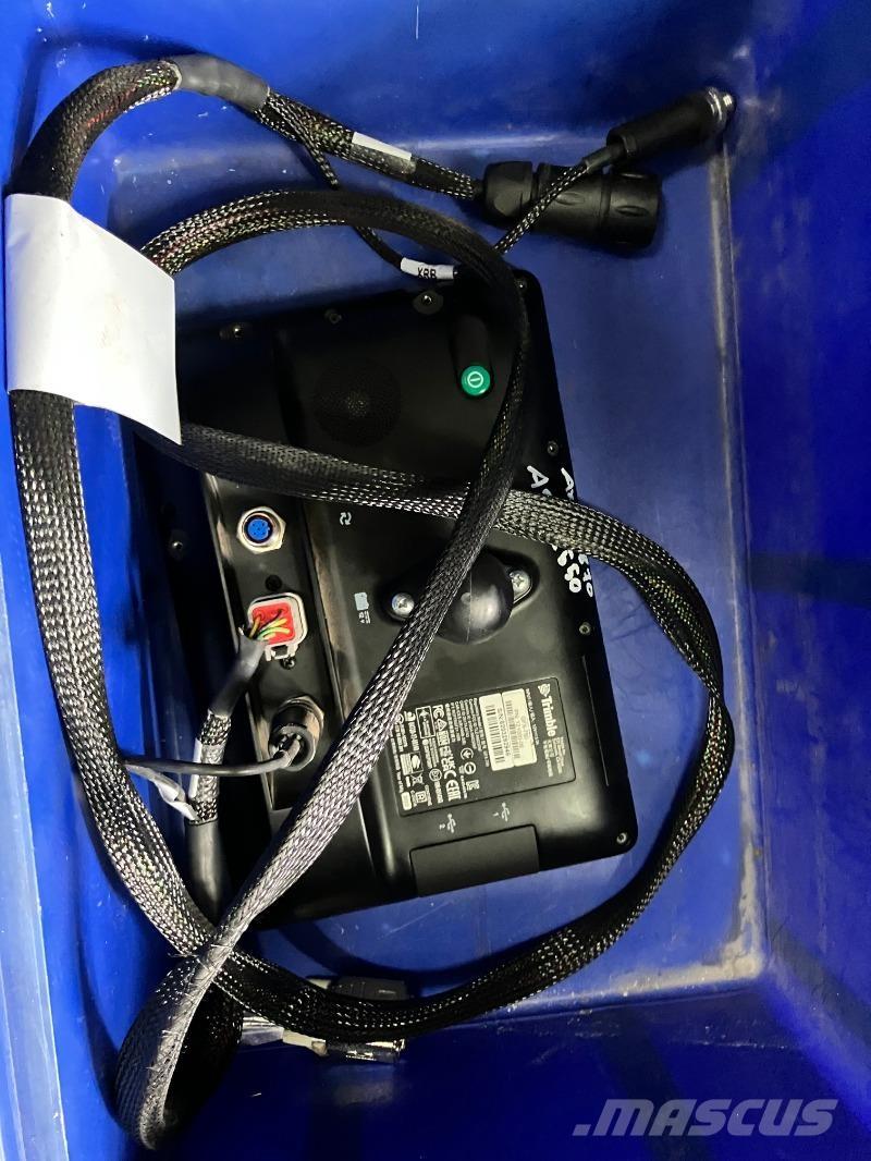 Trimble GFX 750 ملحقات أخرى للجرارات