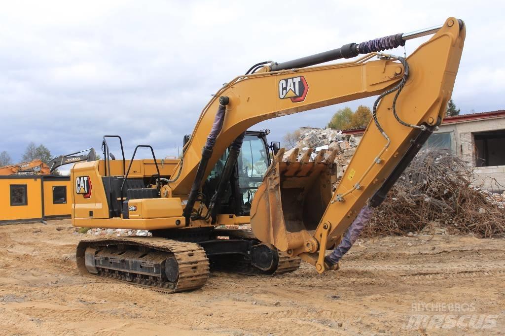 CAT 320GC حفارات زحافة