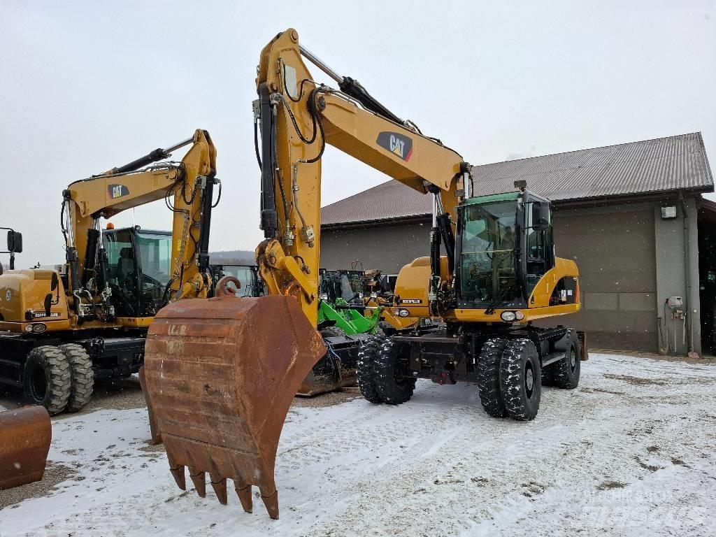 CAT 316 D حفارات بعجل