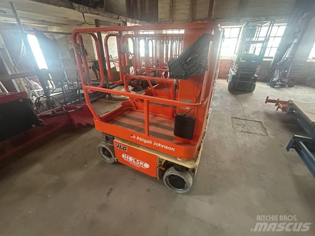 JLG 1230 ES رافعات السارية الرأسية