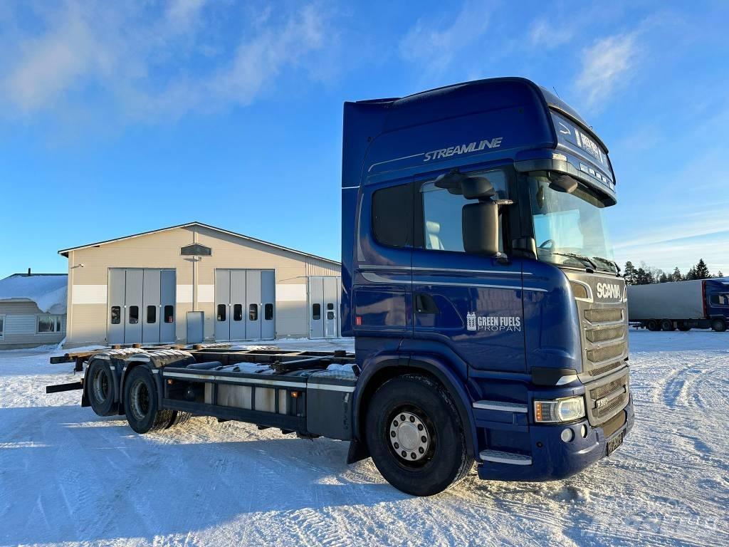 Scania R 560 شاحنات بمقصورة وهيكل