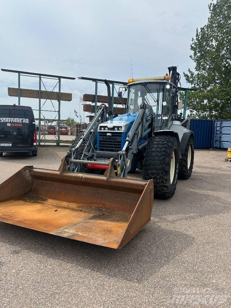 Lännen 8600 E لوادر ذات جرافات عكسية