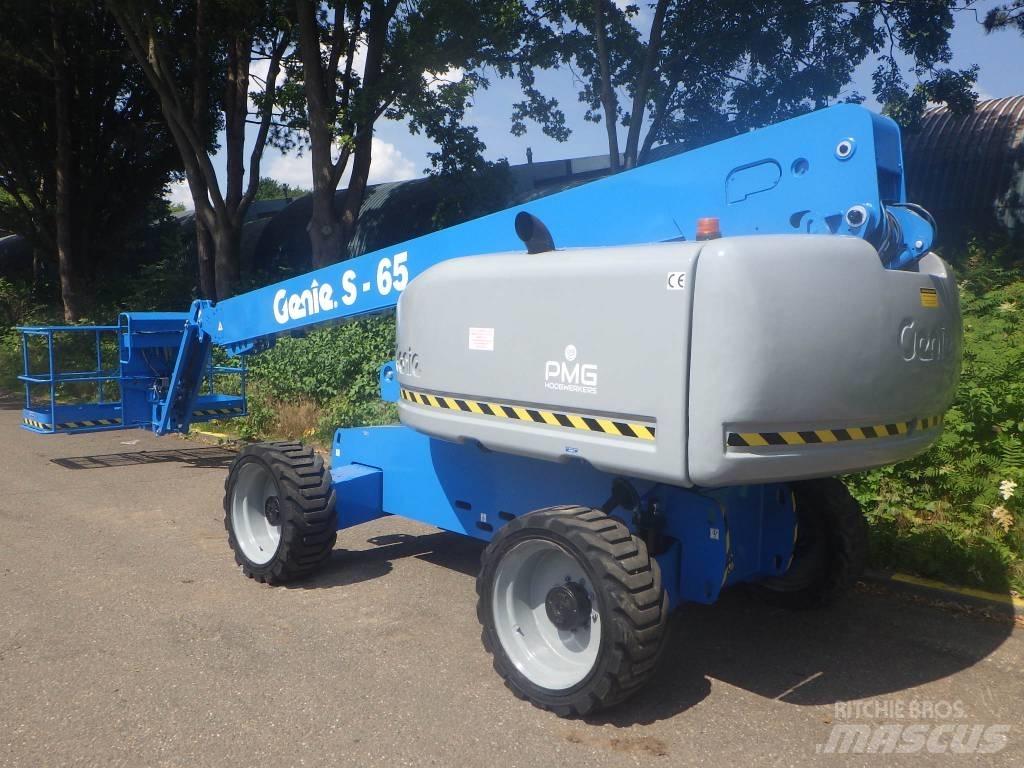 Genie S65 رافعات سلة تلسكوبية