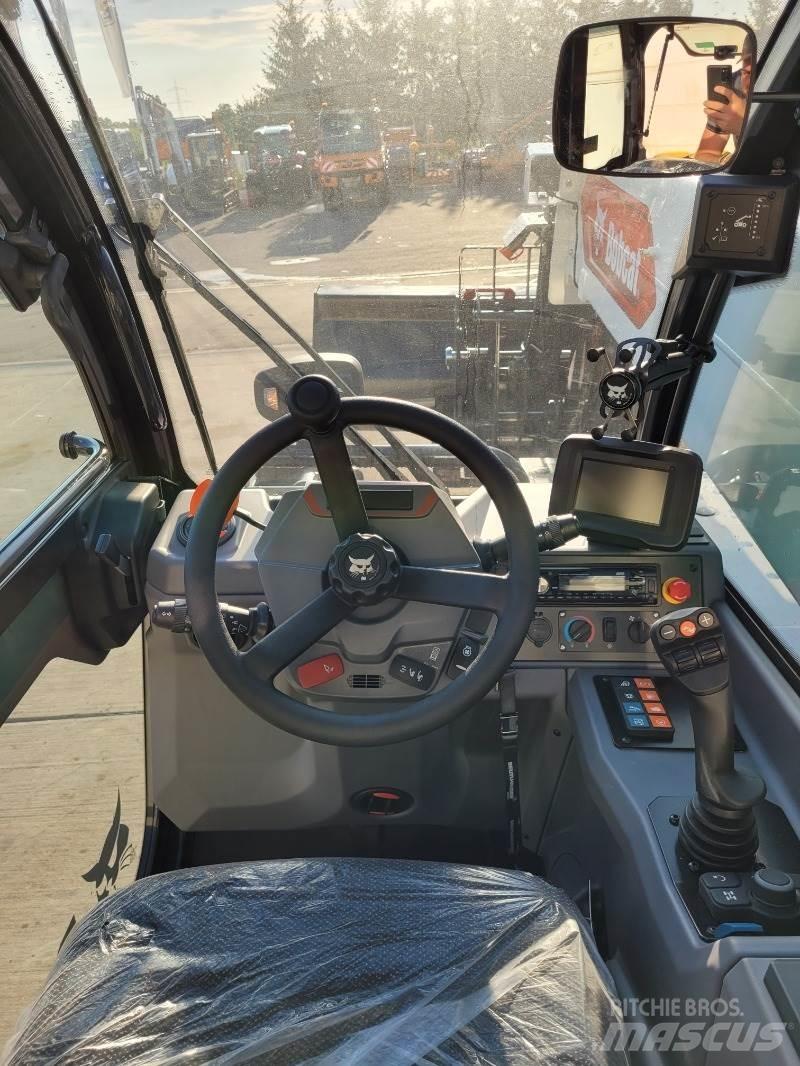 Bobcat T35130S مناولات متداخلة