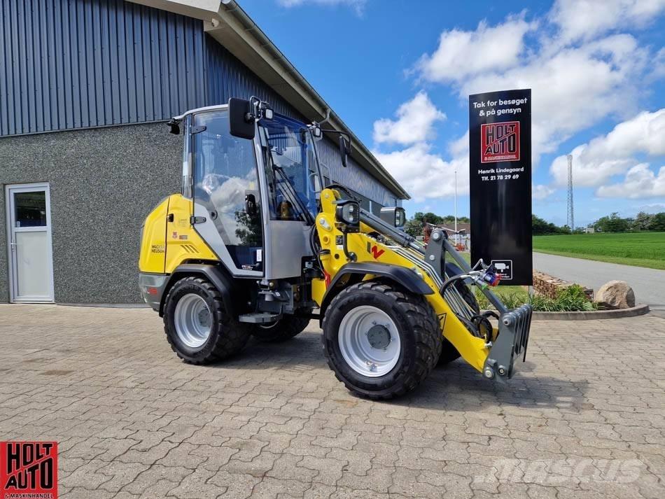 Wacker Neuson WL 28 لوادر صغيرة