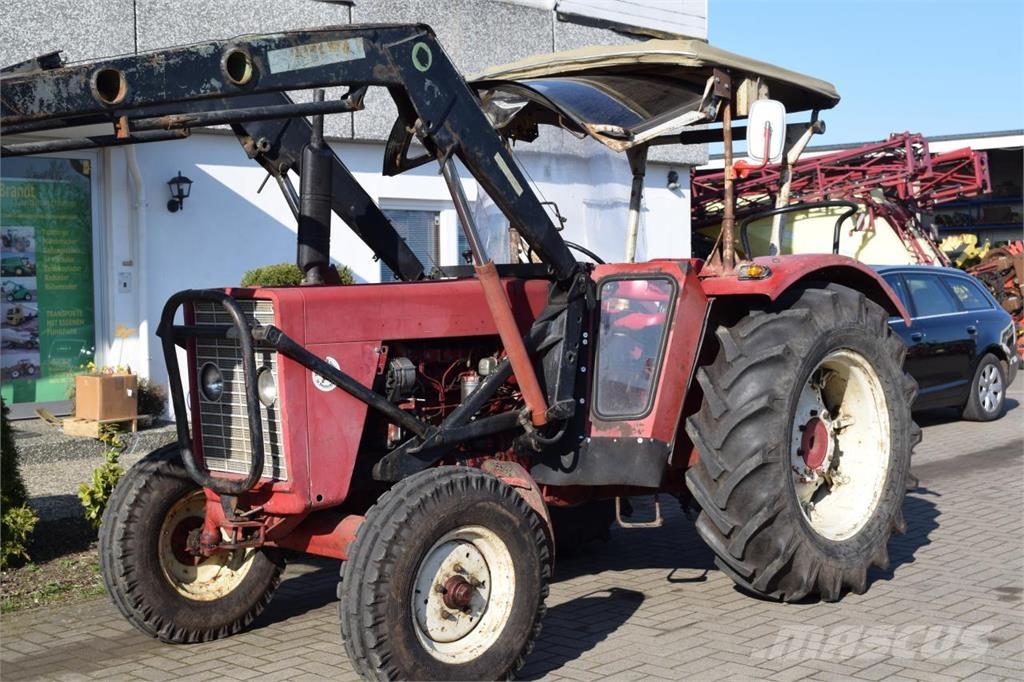 Case IH 624 الجرارات