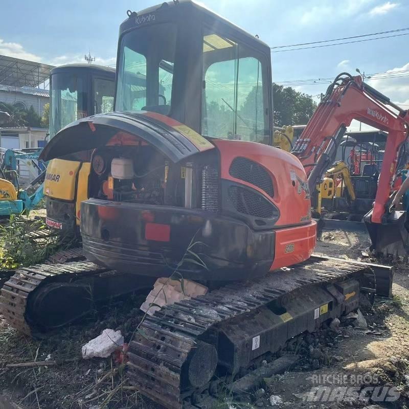 Kubota U 40 حفارات صغيرة أقل من 7 طن (حفارات صغيرة)