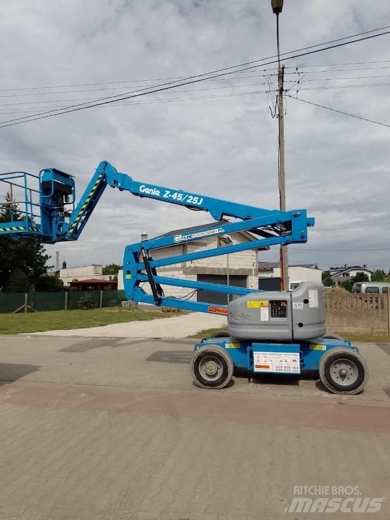 Genie Z 45/25 J رافعات سلة مفصلية