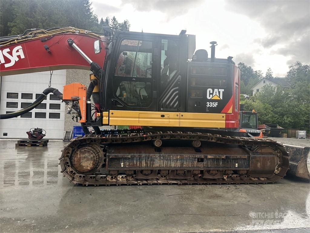 CAT 335 F L معدات الثقب السطحي