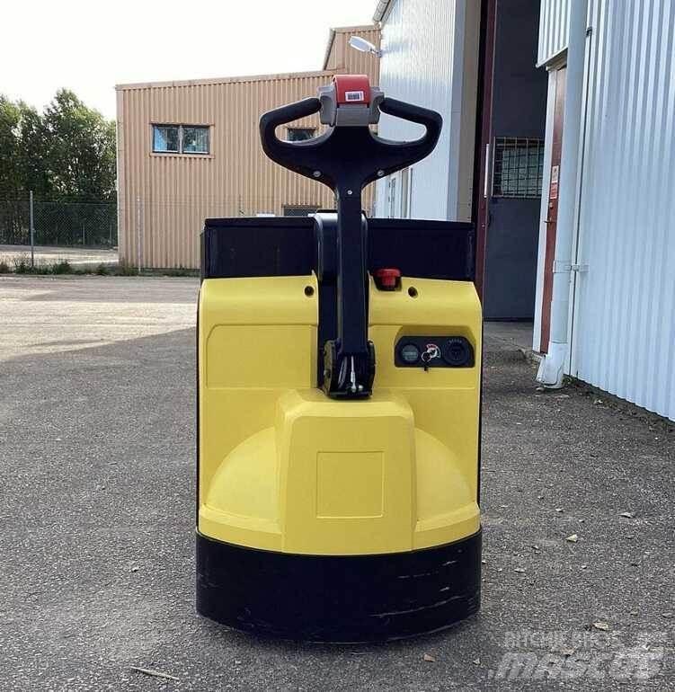 Hyster P2.0 معدات التكديس الجوالة