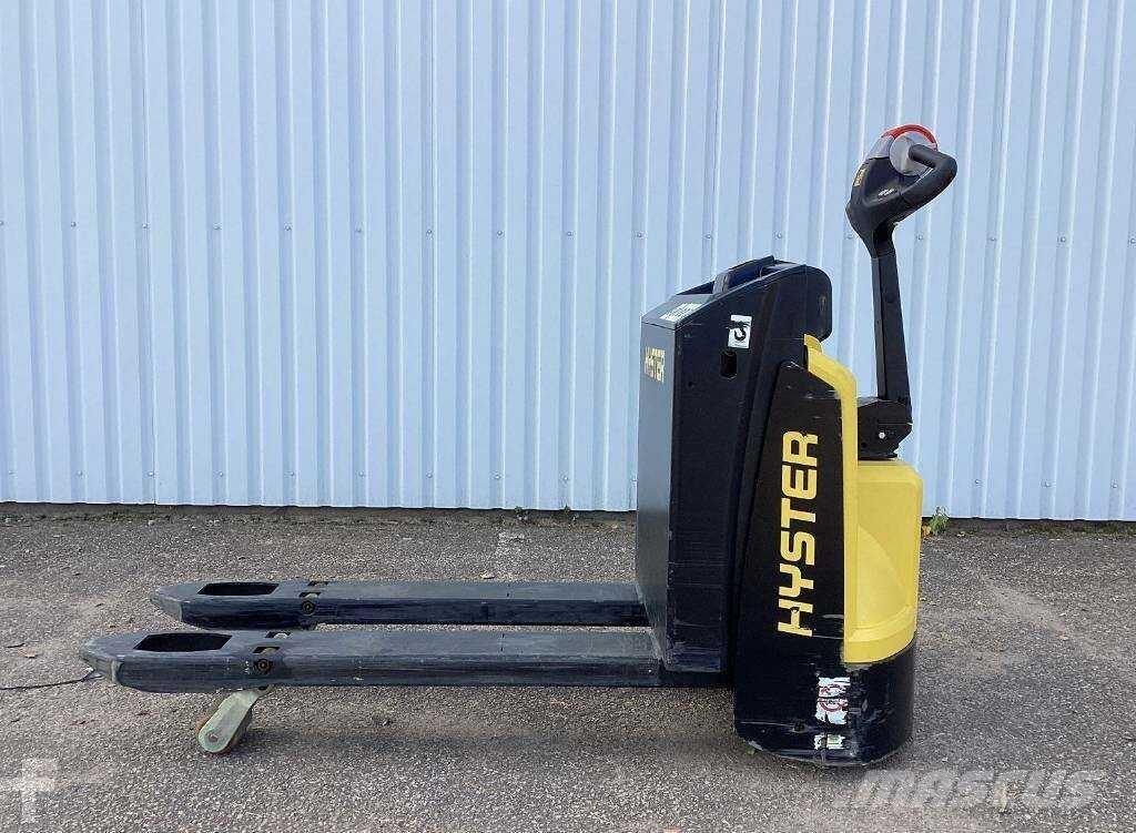 Hyster P2.0 شاحنات مناولة ذاتية الدفع