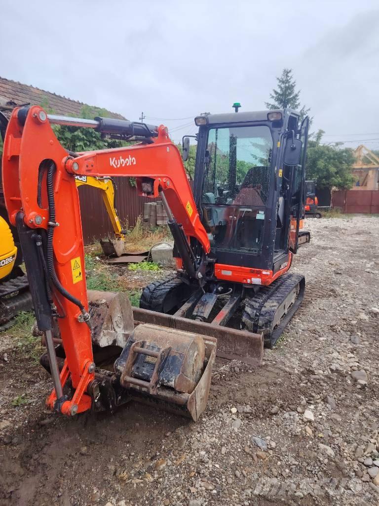 Kubota U 27-4 حفارات صغيرة أقل من 7 طن (حفارات صغيرة)