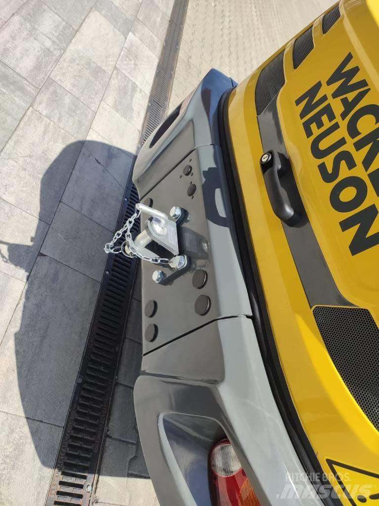 Wacker Neuson WL 54 لوادر بعجل