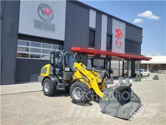 Wacker Neuson WL 54 لوادر بعجل
