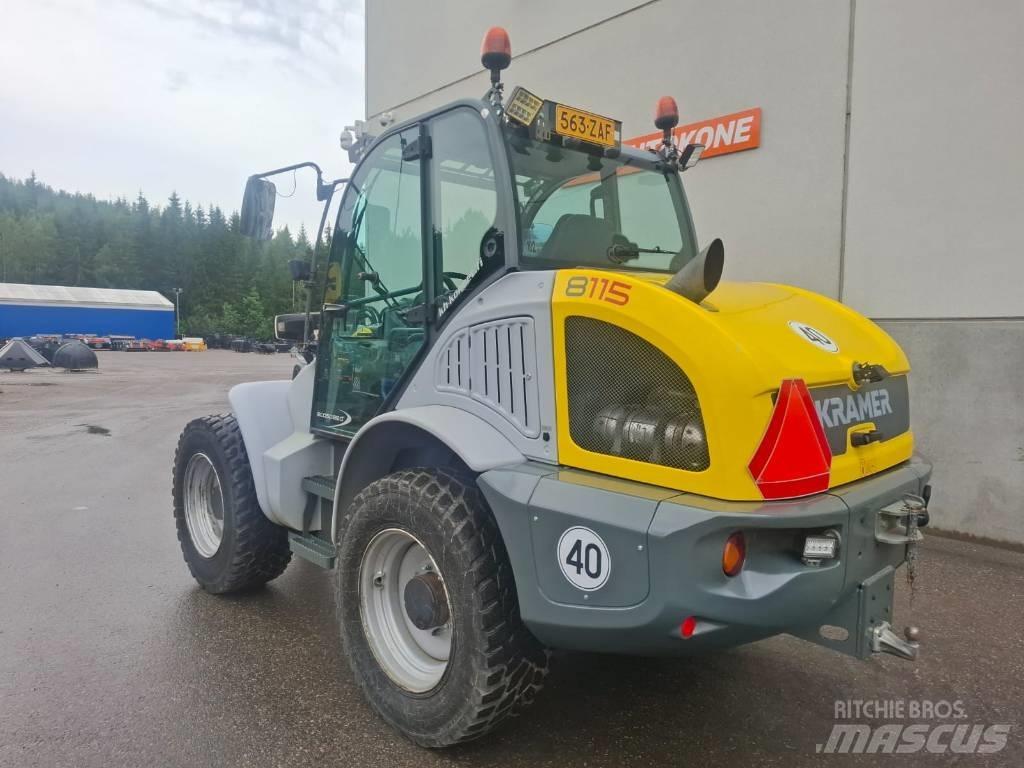 Kramer 8115 لوادر بعجل