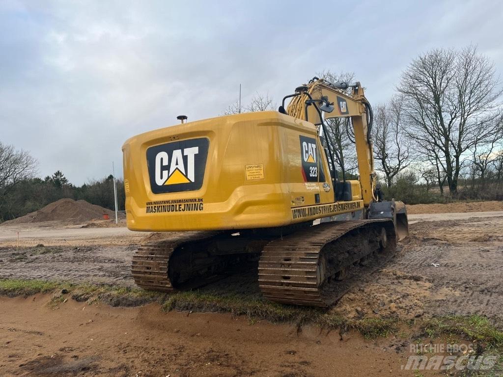 CAT 323 Nextgen حفارات زحافة