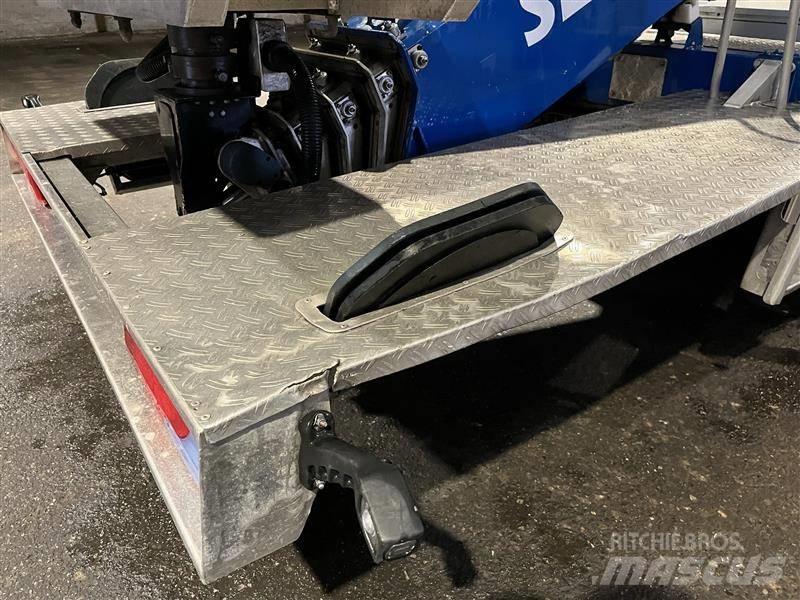 Palfinger P 260 B المنصات الهوائية المثبتة على شاحنة