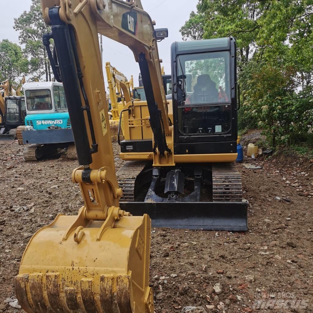 CAT 305.5 E CR حفارات زحافة