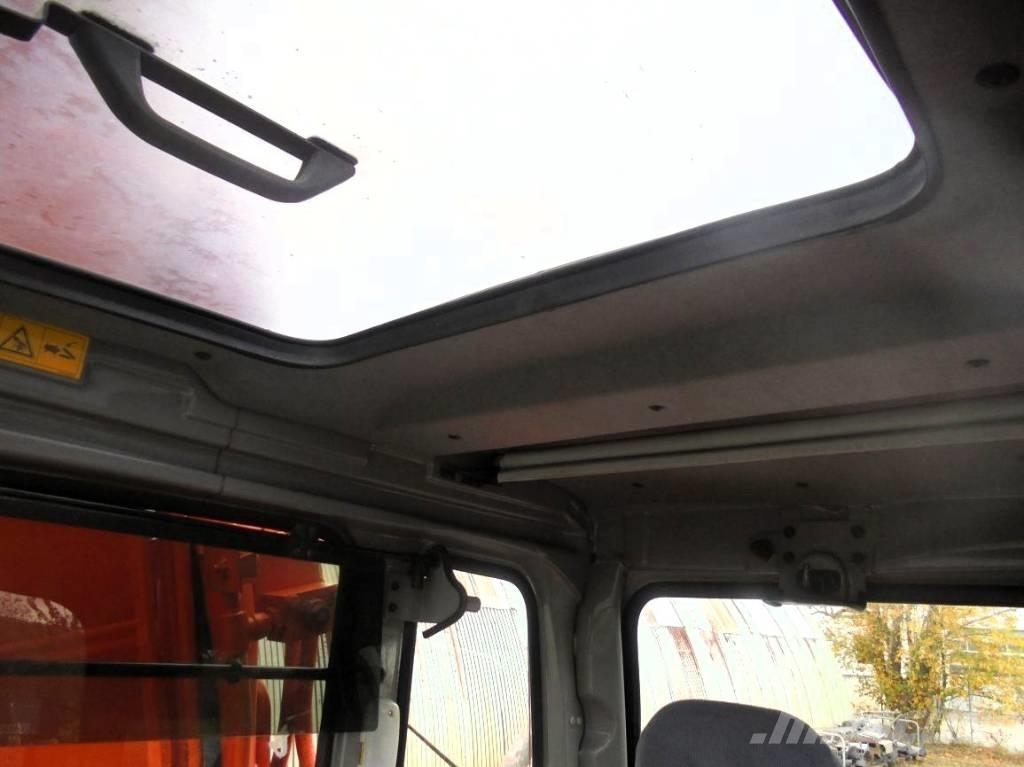Hitachi ZX 130 حفارات زحافة