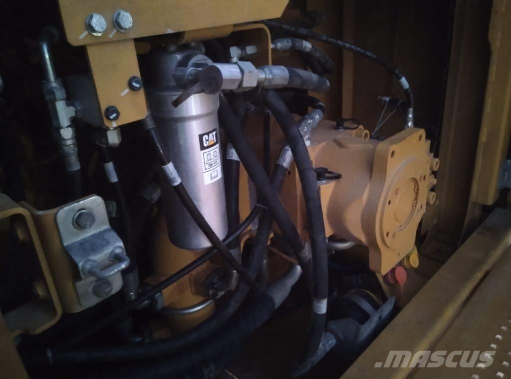CAT 395 (Saudi Arabia) حفارات زحافة