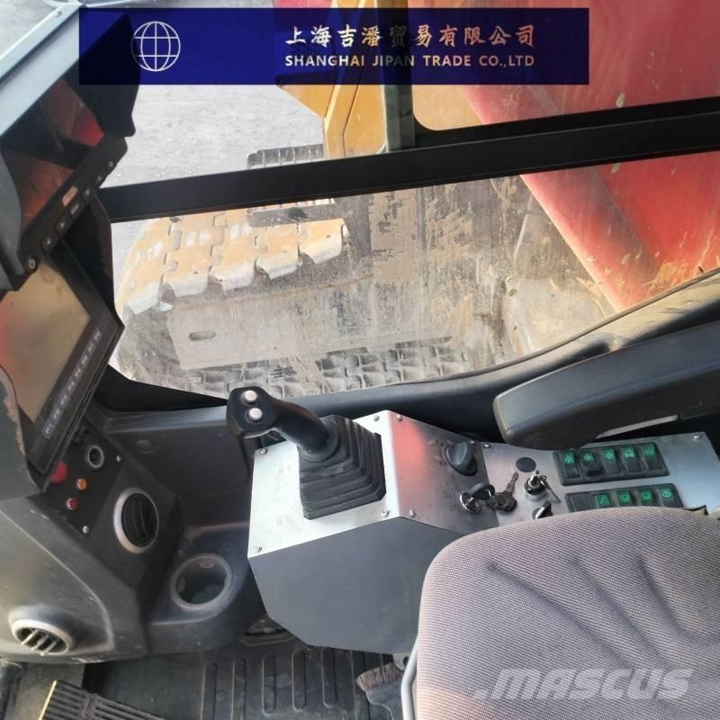 Sany SCC600A رافعات مجنزرة