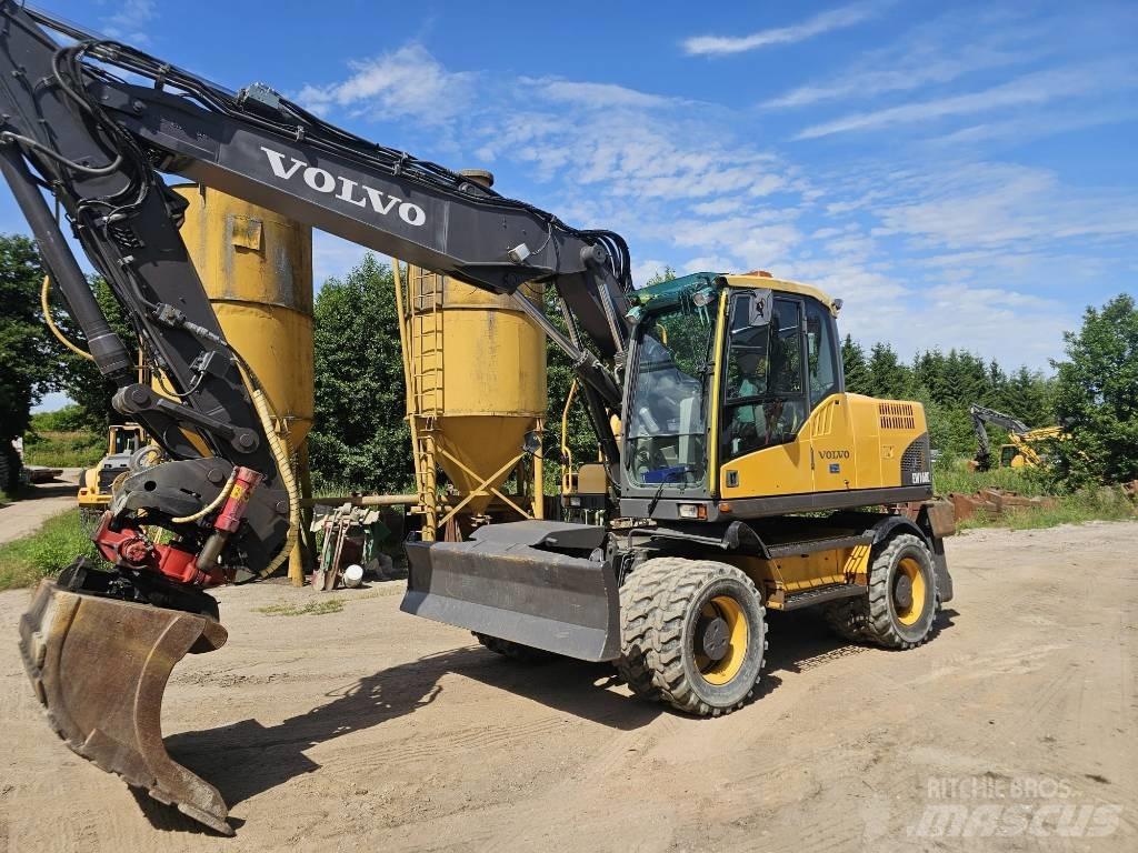 Volvo EW 160 C حفارات بعجل