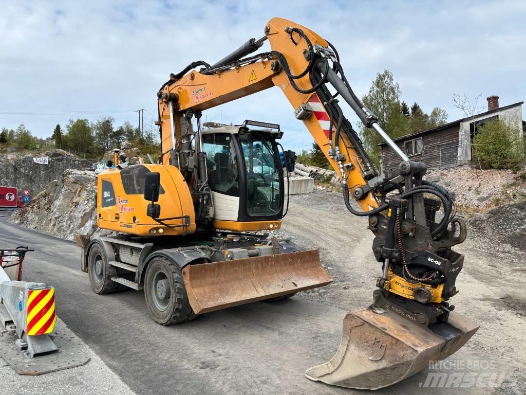Liebherr A 914 حفارات بعجل