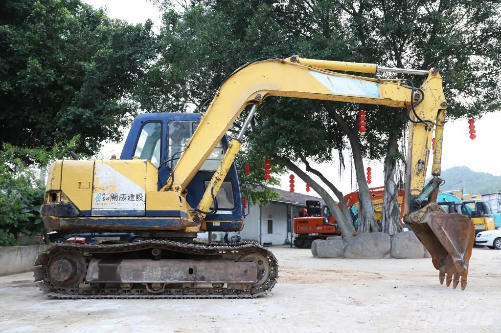 Kobelco SK 60-3 حفارات زحافة