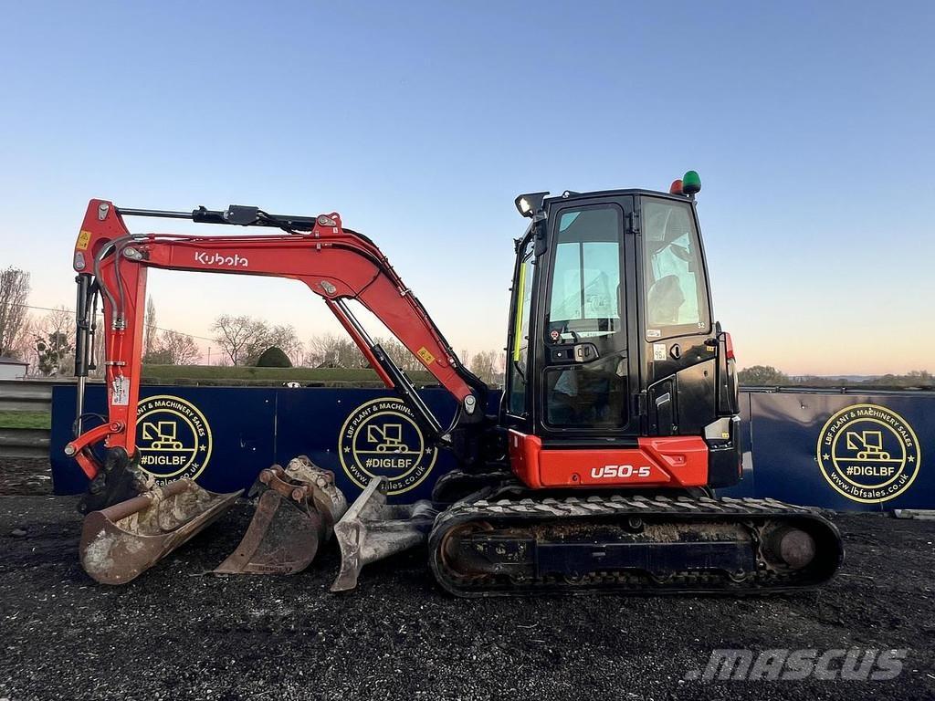 Kubota U50-5 حفارات خاصة
