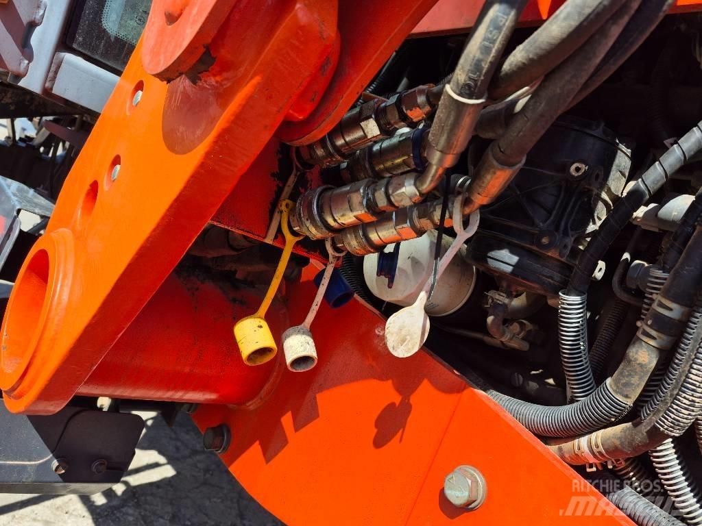 Kubota M 9960 D جرارات مدمجة