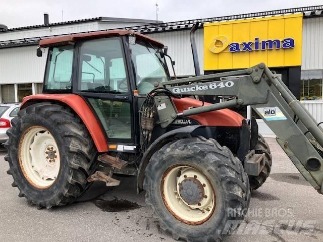 New Holland L 85 الجرارات