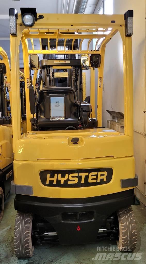 Hyster J2.5XN شاحنات ذات رافعات شوكية تعمل بالكهرباء