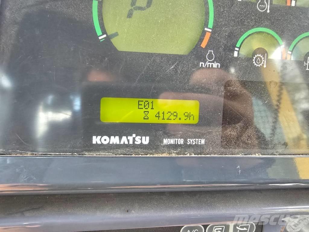 Komatsu D 65 EX-15 L بلدوزرات مجنزرة