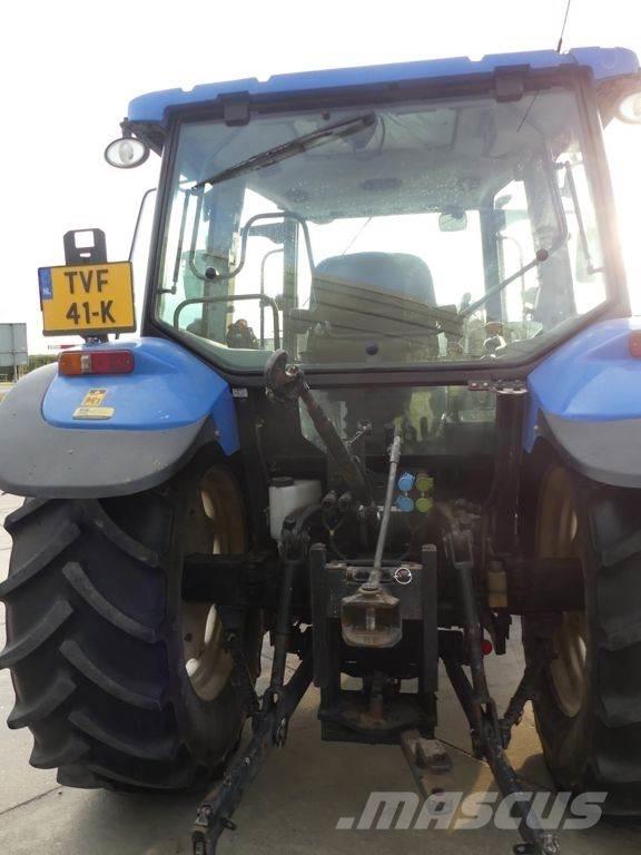 New Holland T5060 الجرارات