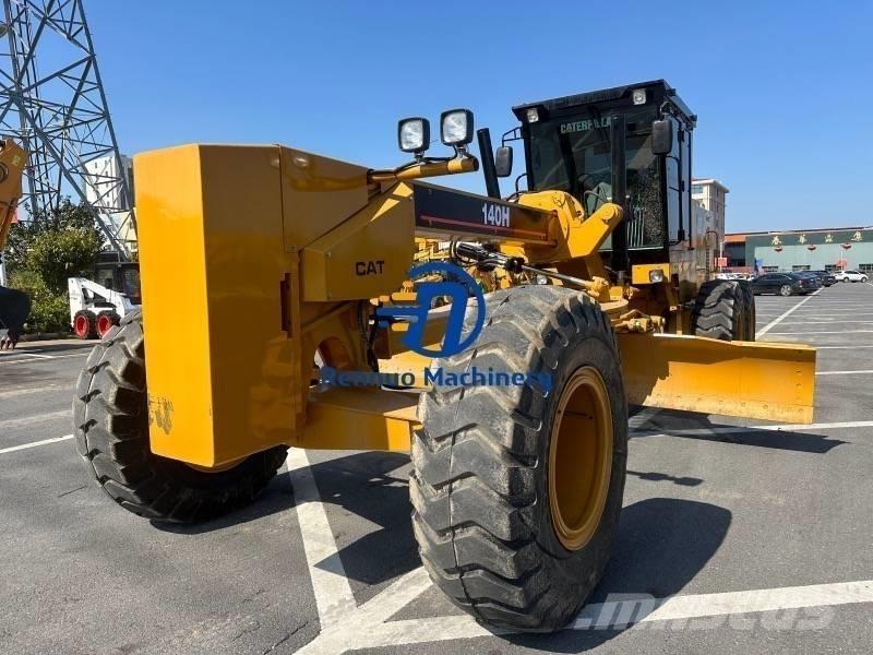 CAT 140H معدات تمهيد الطرق