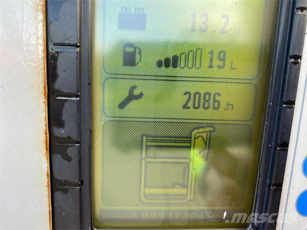 Manitou 160ATJ RC رافعات سلة مفصلية