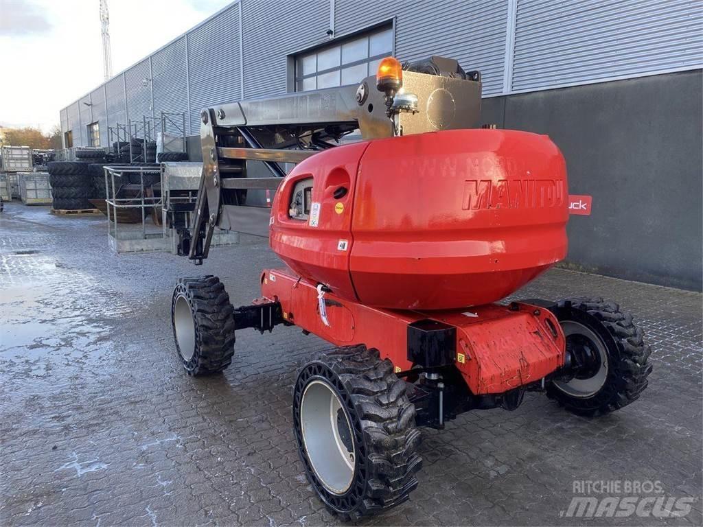 Manitou 160ATJ RC رافعات سلة مفصلية