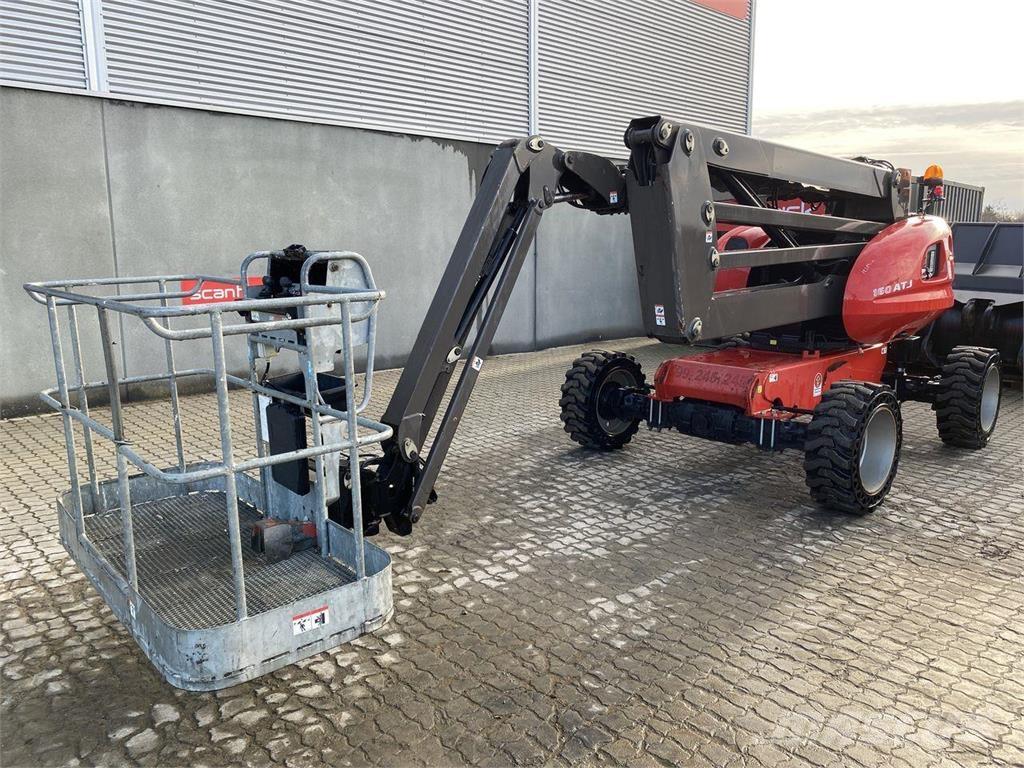 Manitou 160ATJ RC رافعات سلة مفصلية