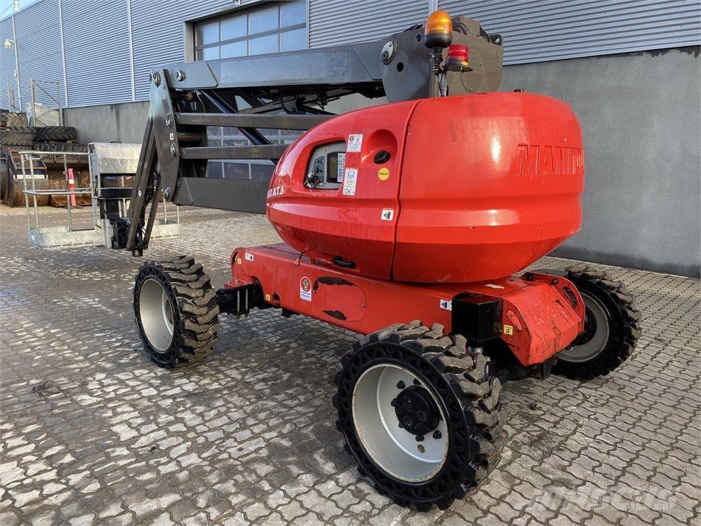 Manitou 160ATJ RC رافعات سلة مفصلية