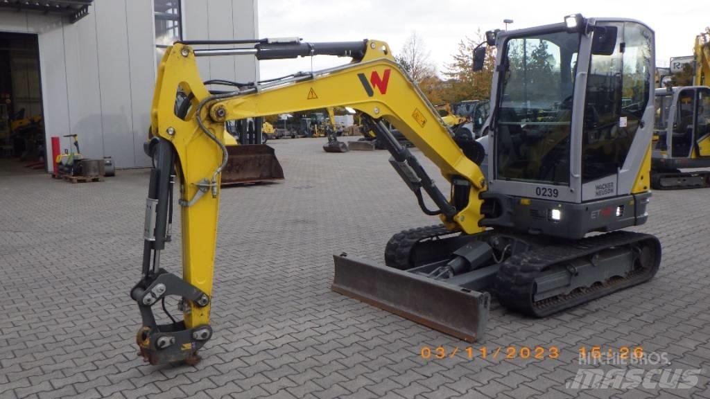 Wacker Neuson ET42 حفارات زحافة