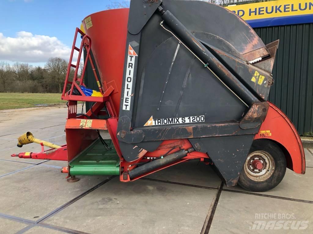 Trioliet TM-S 1200 ملقمات خلاط