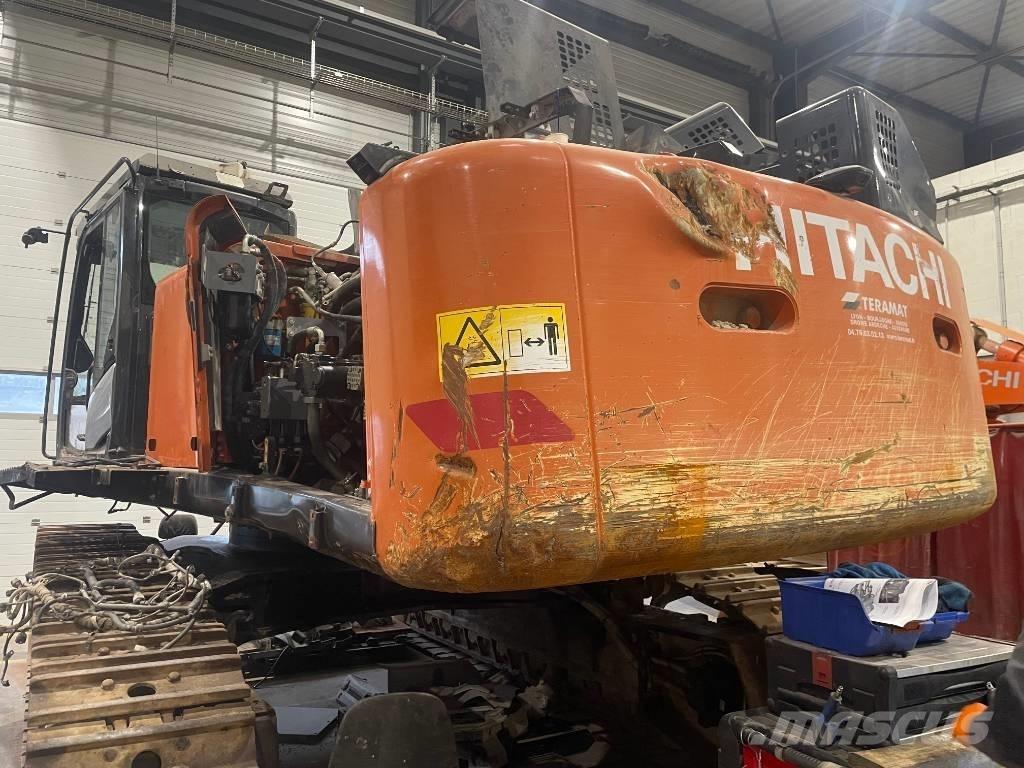 Hitachi ZX490LCH-6 حفارات زحافة
