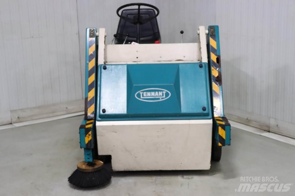 Tennant 200E كناسات