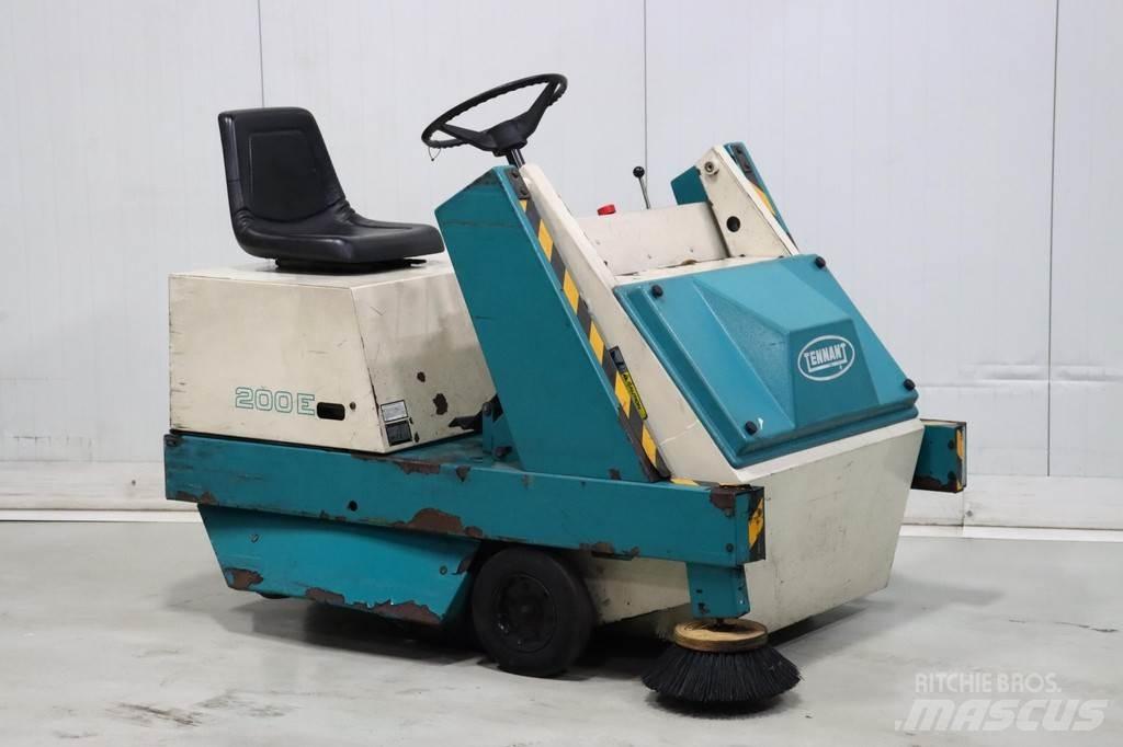 Tennant 200E كناسات
