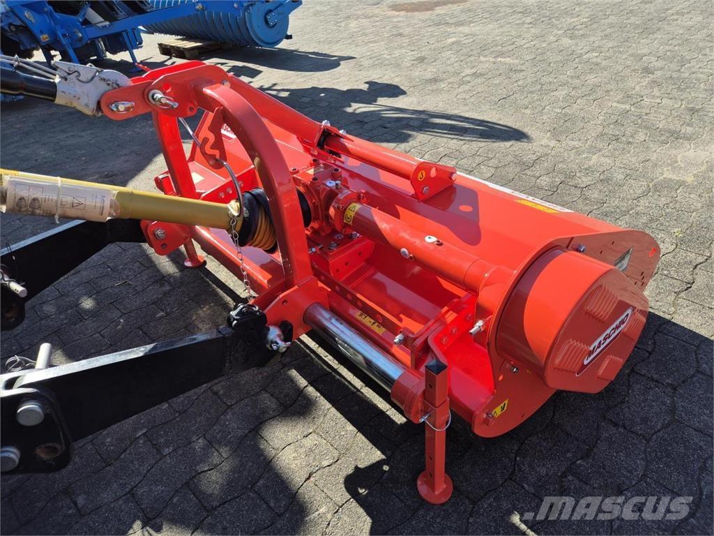 Maschio Brava 200 جزازات وأغطية المراعي