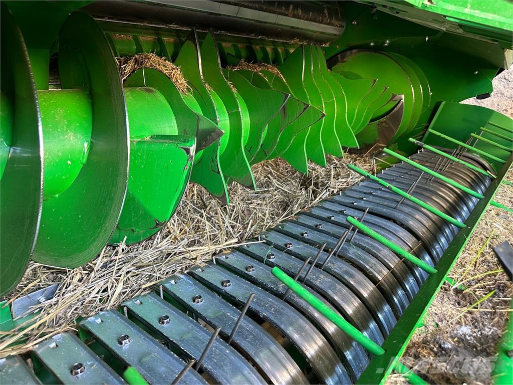 John Deere V461M محزمات مستديرة