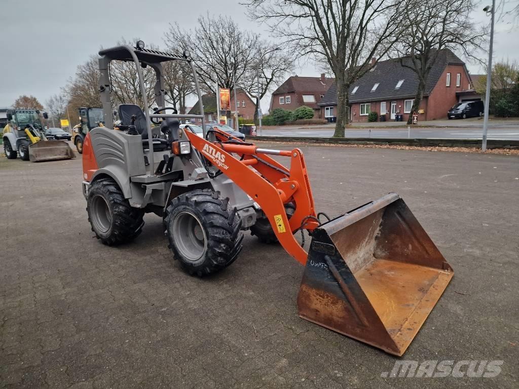 Atlas AR 40 لوادر بعجل