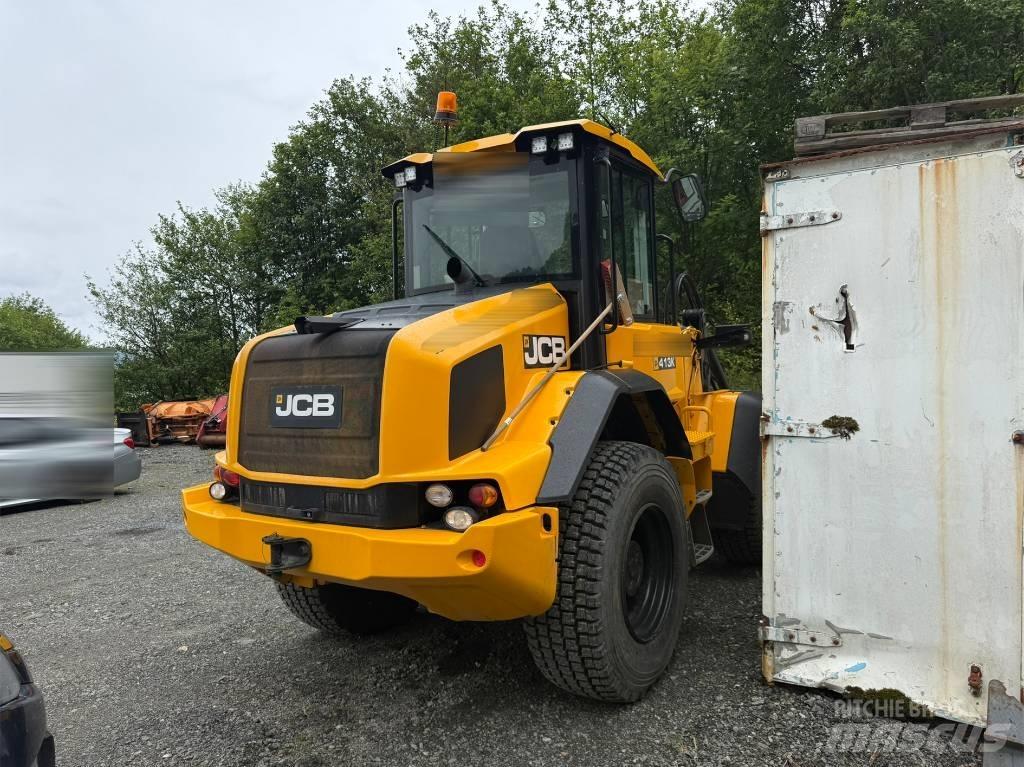 JCB 413K لوادر بعجل