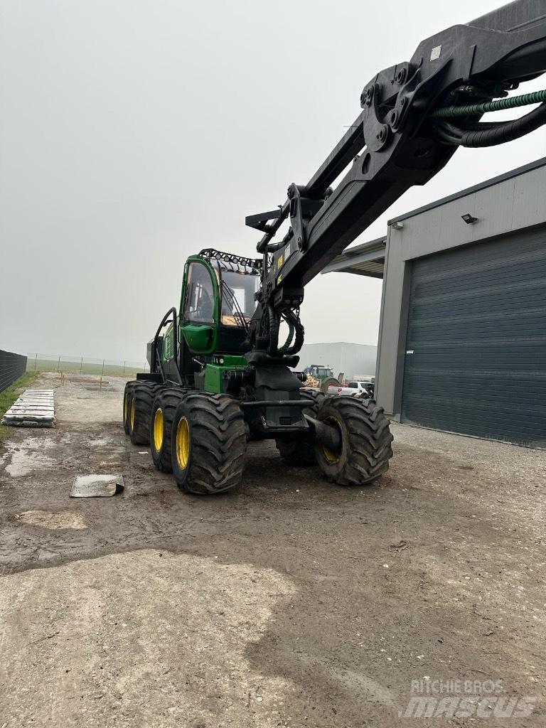 John Deere 1270 G حصادات