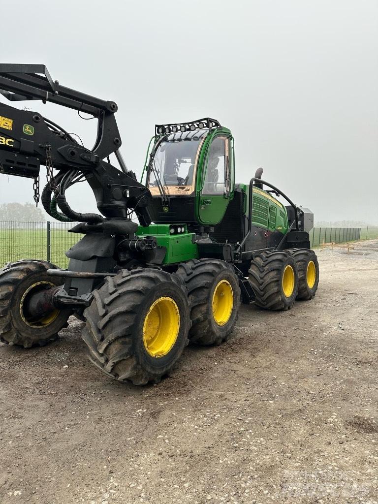 John Deere 1270 G حصادات